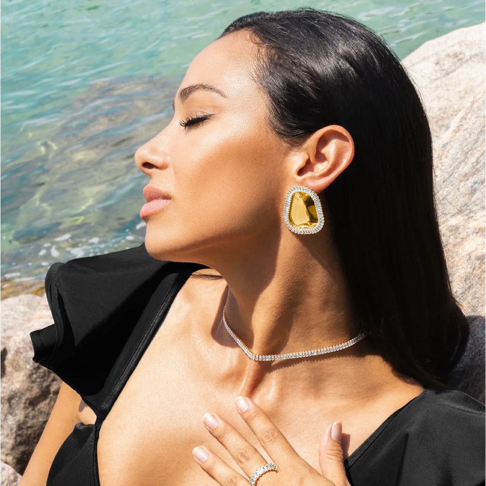 18K Gold Filled Wavy Oval Clear Baguette CZ Stones Minimalist Earrings